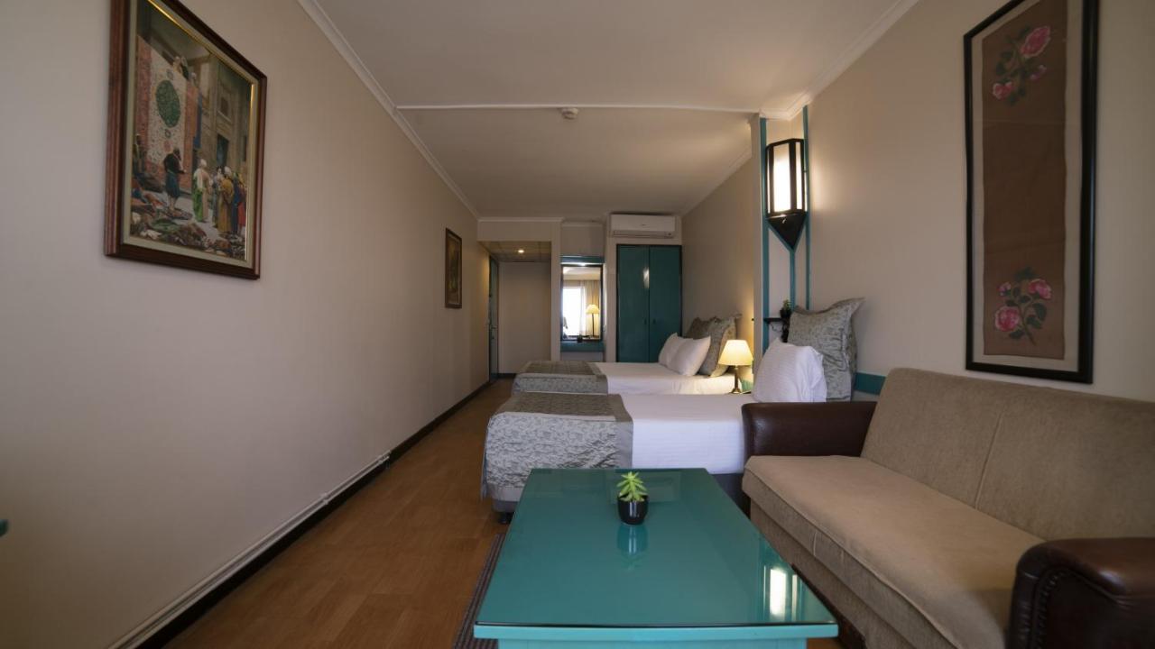 Kadikoey Rihtim Hotel Estambul Exterior foto